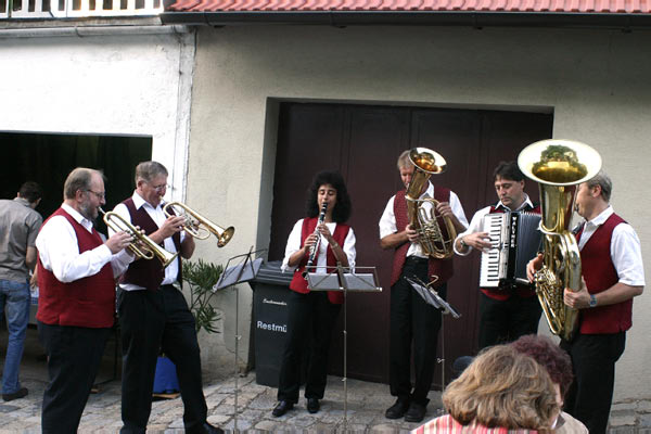 Kellergasslfest 2006 014